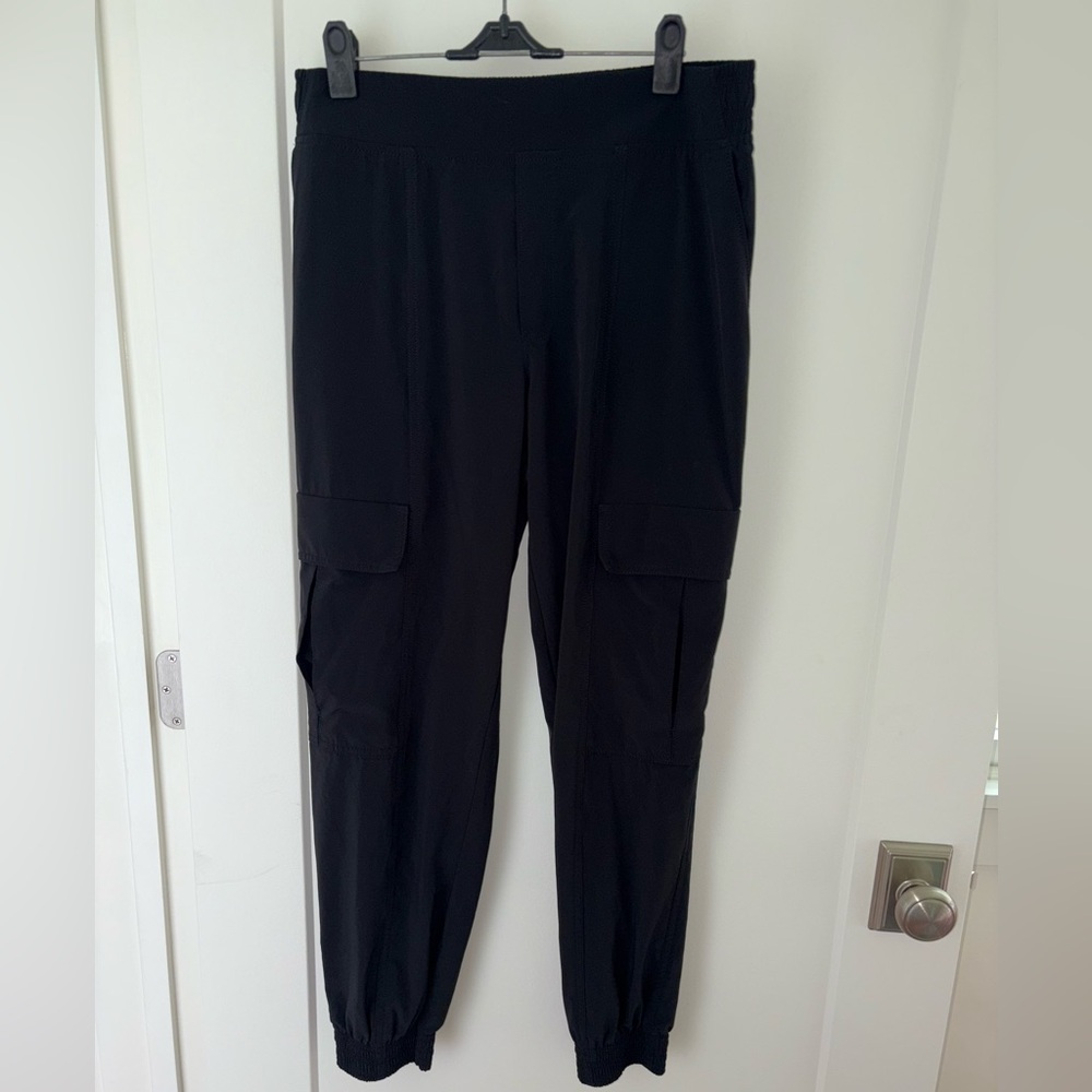 Athleta Chelsea utility jogger pant sz 6 NWOT